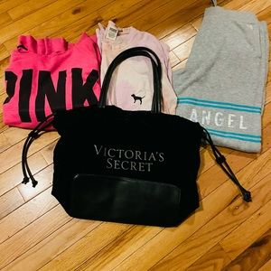 Victoria’s Secret Pink Bundle of 4 Small/medium
